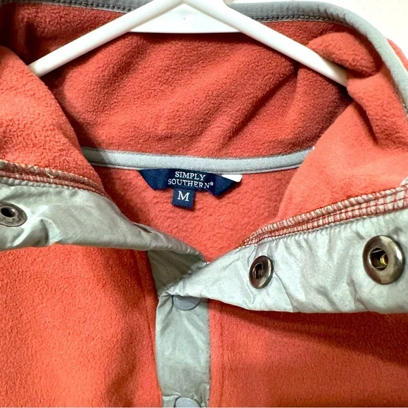 NWT- Simply Southern Men’s Garnet Pullover | SZ Medium - Picture 7 of 7